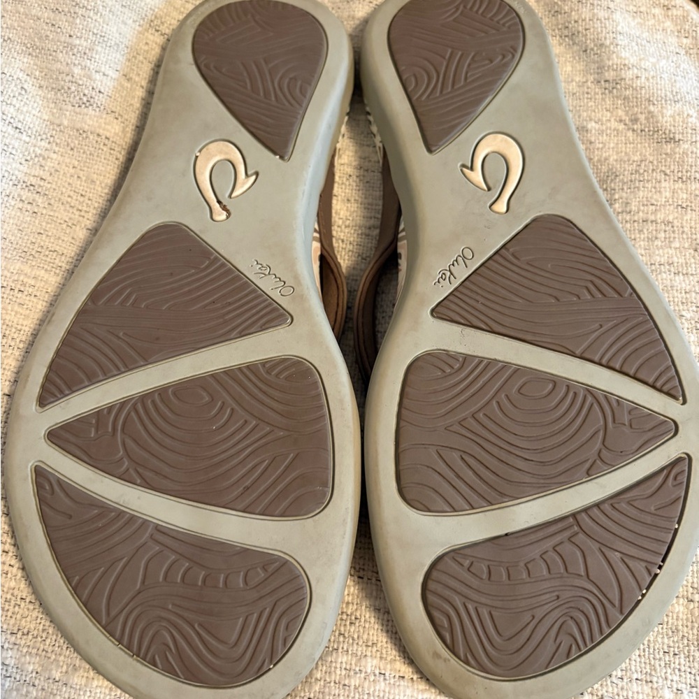 Olukai Flip Flops - Picture 2 of 4